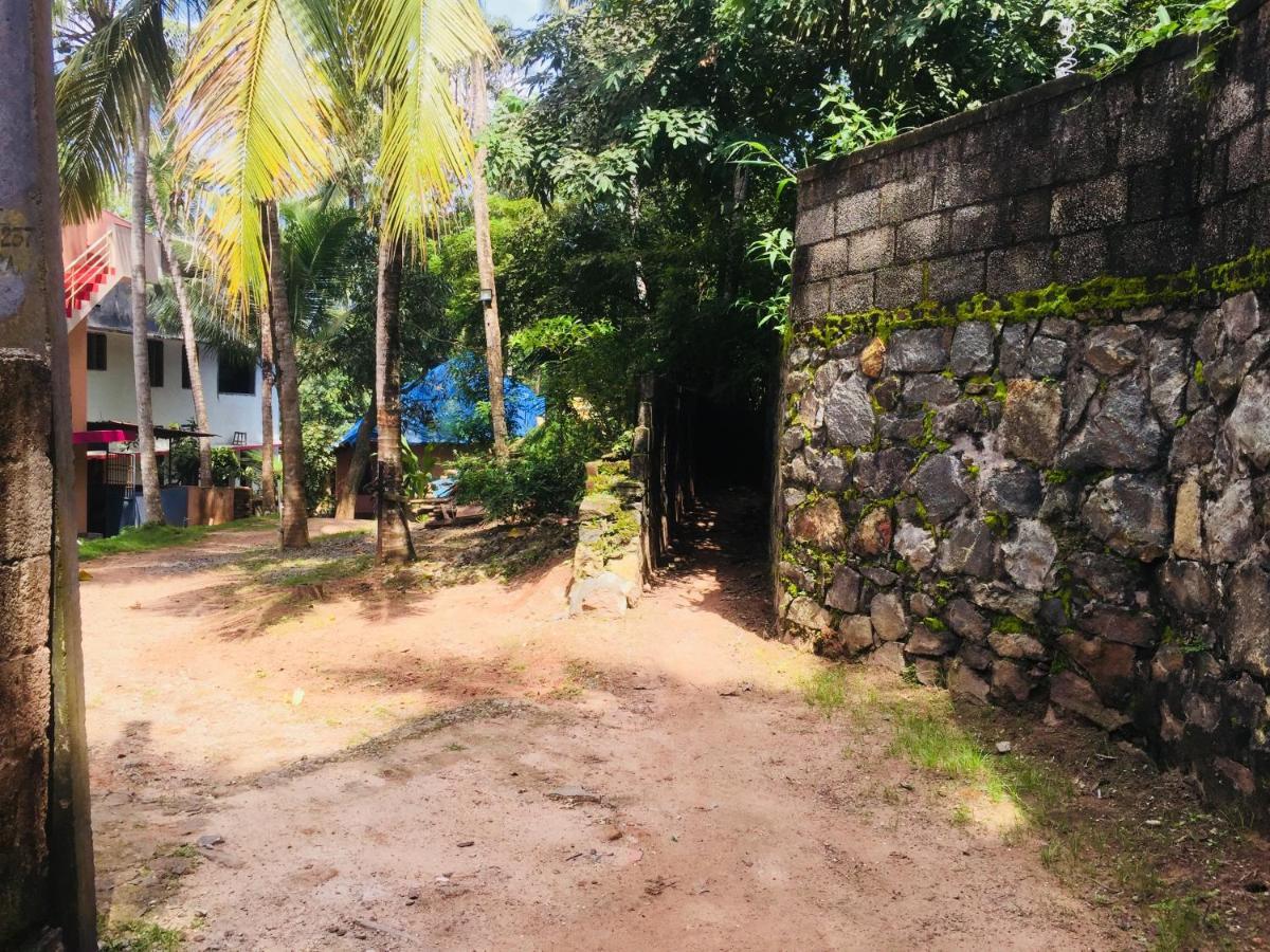 Ganesh House Ayurveda Homestay Kovalam Eksteriør billede