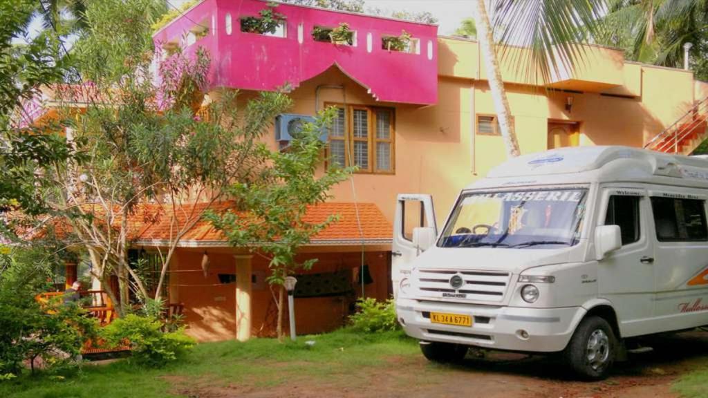 Ganesh House Ayurveda Homestay Kovalam Eksteriør billede
